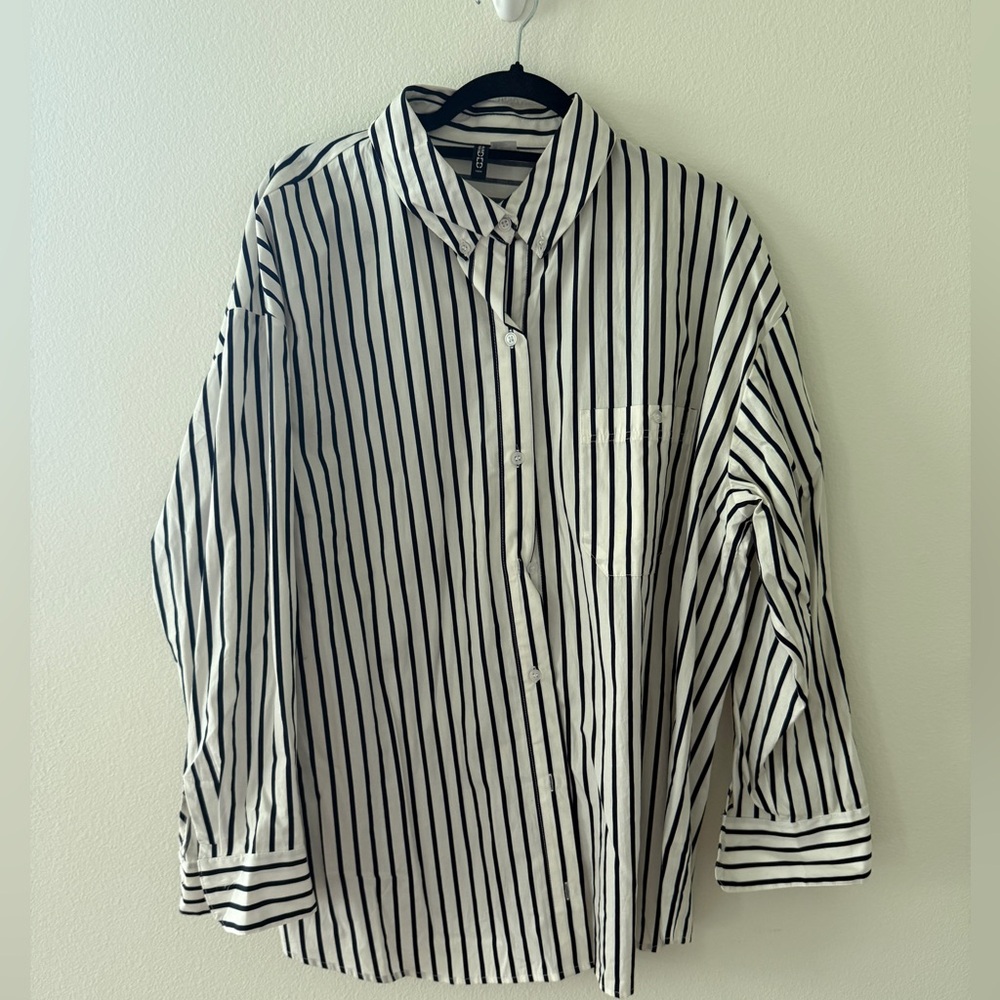 H&M blue and White Striped Men's Shirt